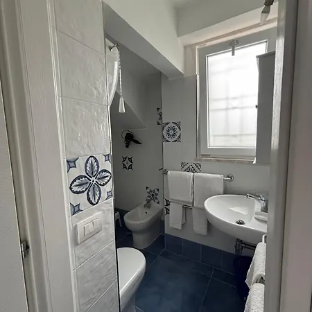 Πανσιόν Blumoon Capri Con Accesso Piscina