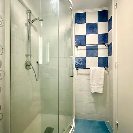 Πανσιόν Blumoon Capri Con Accesso Piscina 3*