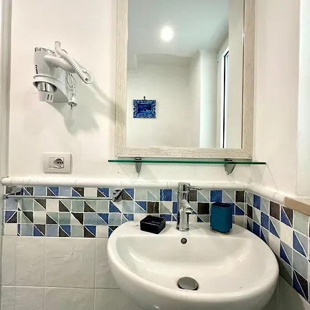 Πανσιόν Blumoon Capri Con Accesso Piscina