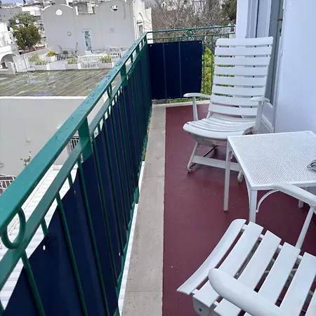 Blumoon Capri Con Accesso Piscina Ανακάπρι