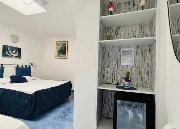 Blumoon Capri Con Accesso Piscina בית הארחה אנה קאפרי