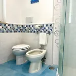 Affittacamere Blumoon Capri Con Accesso Piscina 3*