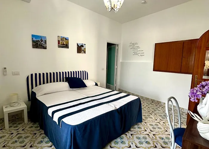 Blumoon Capri Pensión